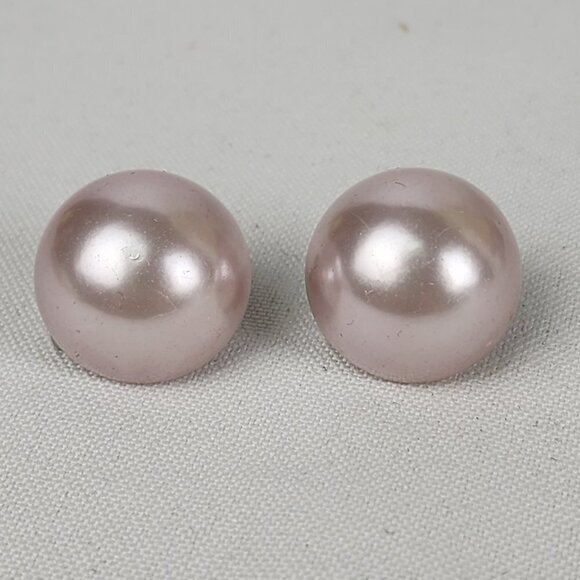 Vintage Japan Pink Button Clip On Earrings - Picture 1 of 5